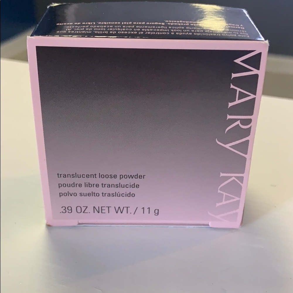 Translucent loose powder